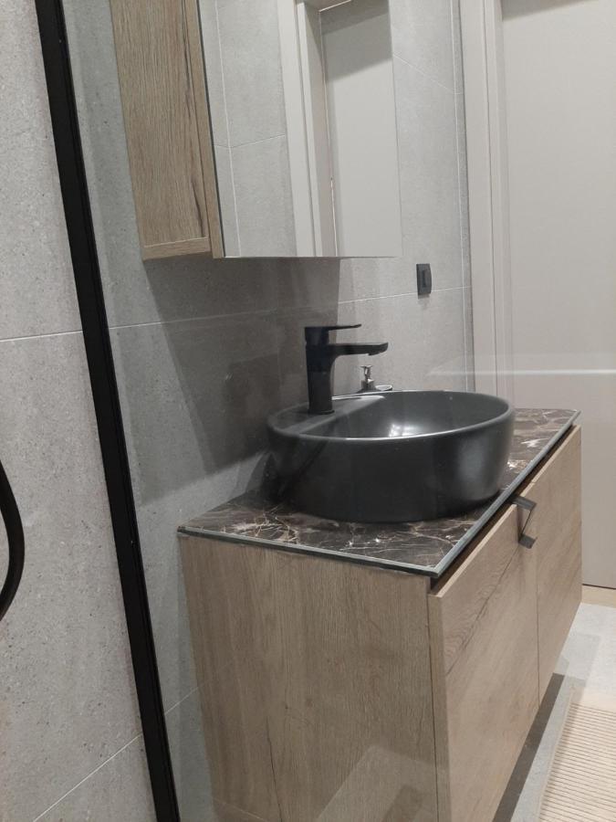 Lovely Guesthouse - 58M2 Mountain View يانينة المظهر الخارجي الصورة