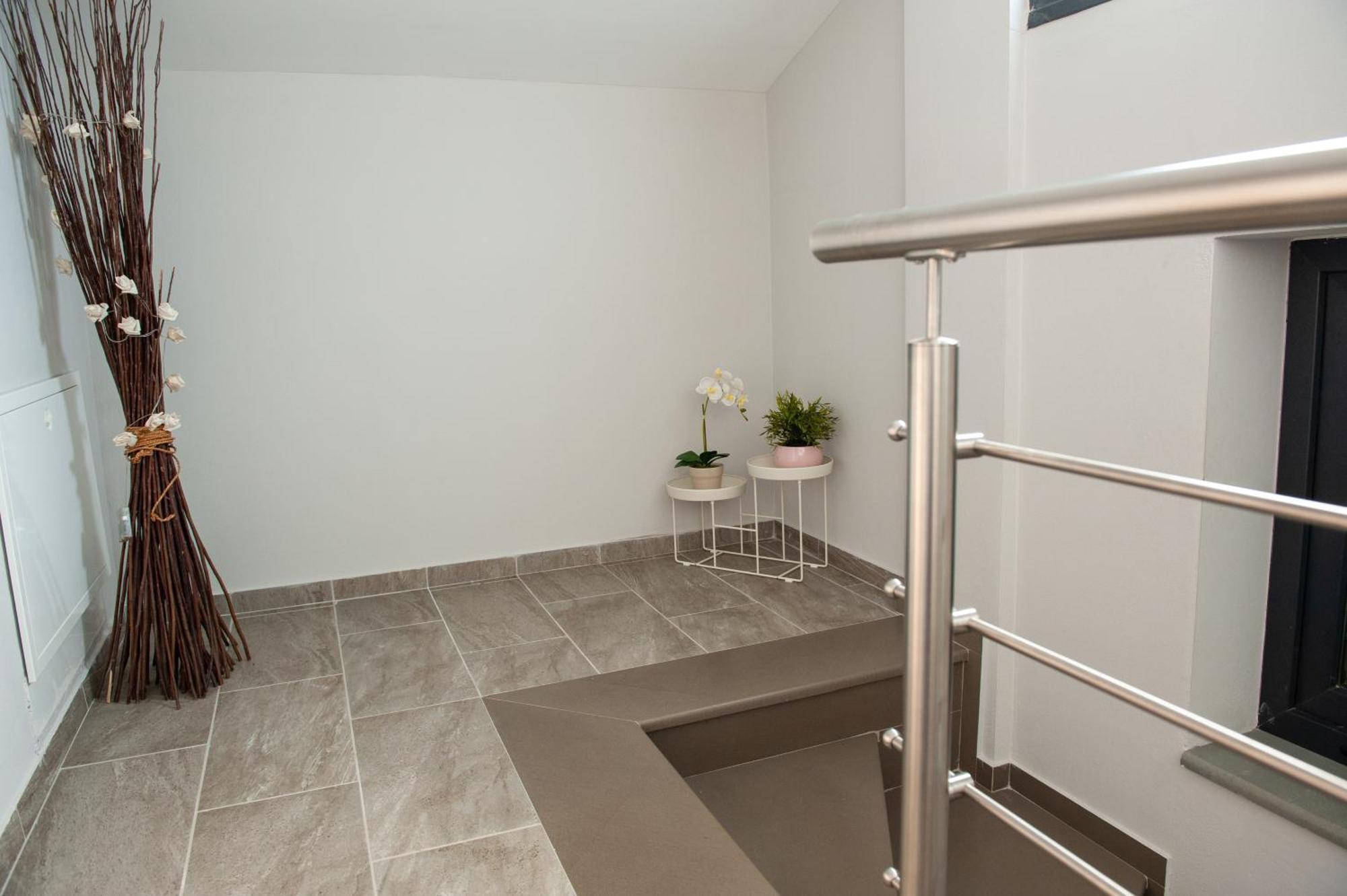 Lovely Guesthouse - 58M2 Mountain View يانينة المظهر الخارجي الصورة